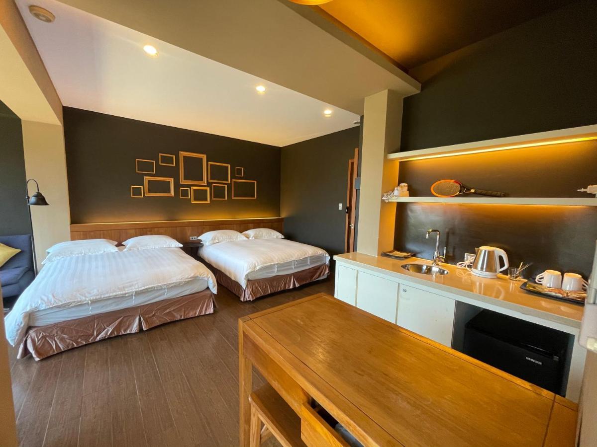 Golden101 Bed And Breakfast Jiufen Bagian luar foto