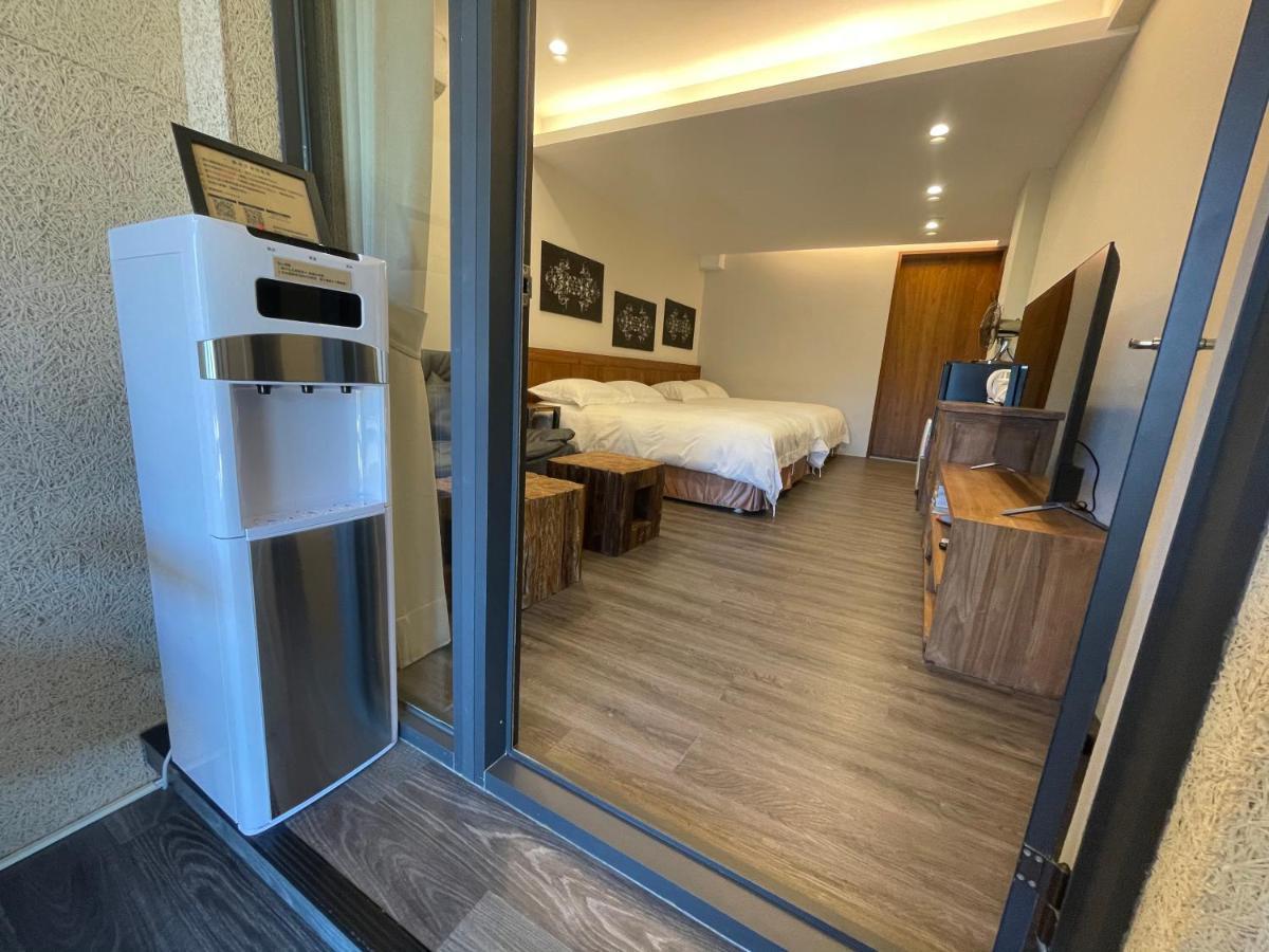 Golden101 Bed And Breakfast Jiufen Bagian luar foto