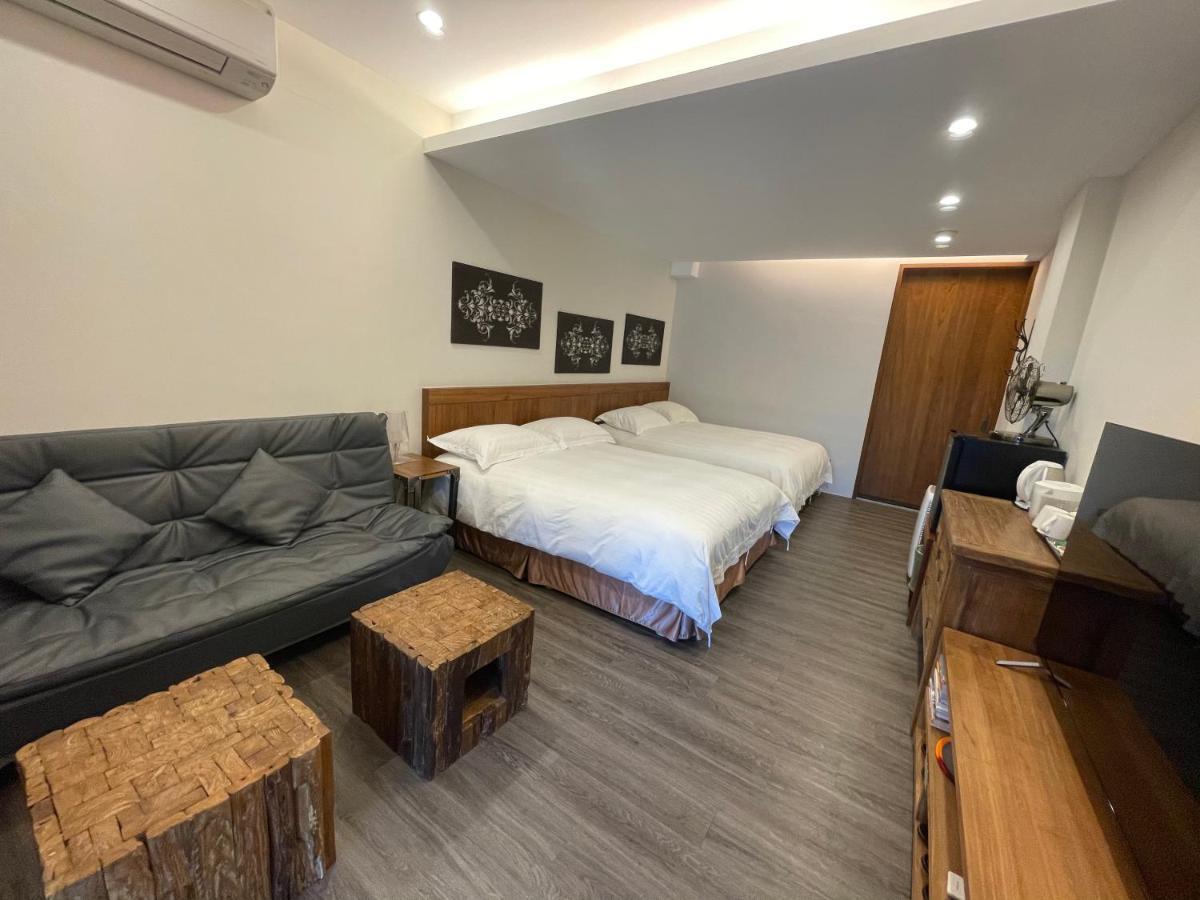 Golden101 Bed And Breakfast Jiufen Bagian luar foto